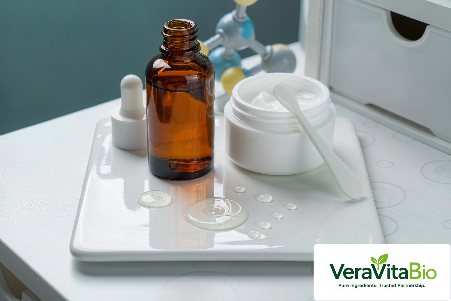 Squalane: The Lightweight Barrier Oil Every 2026 Skincare Formulation Needs